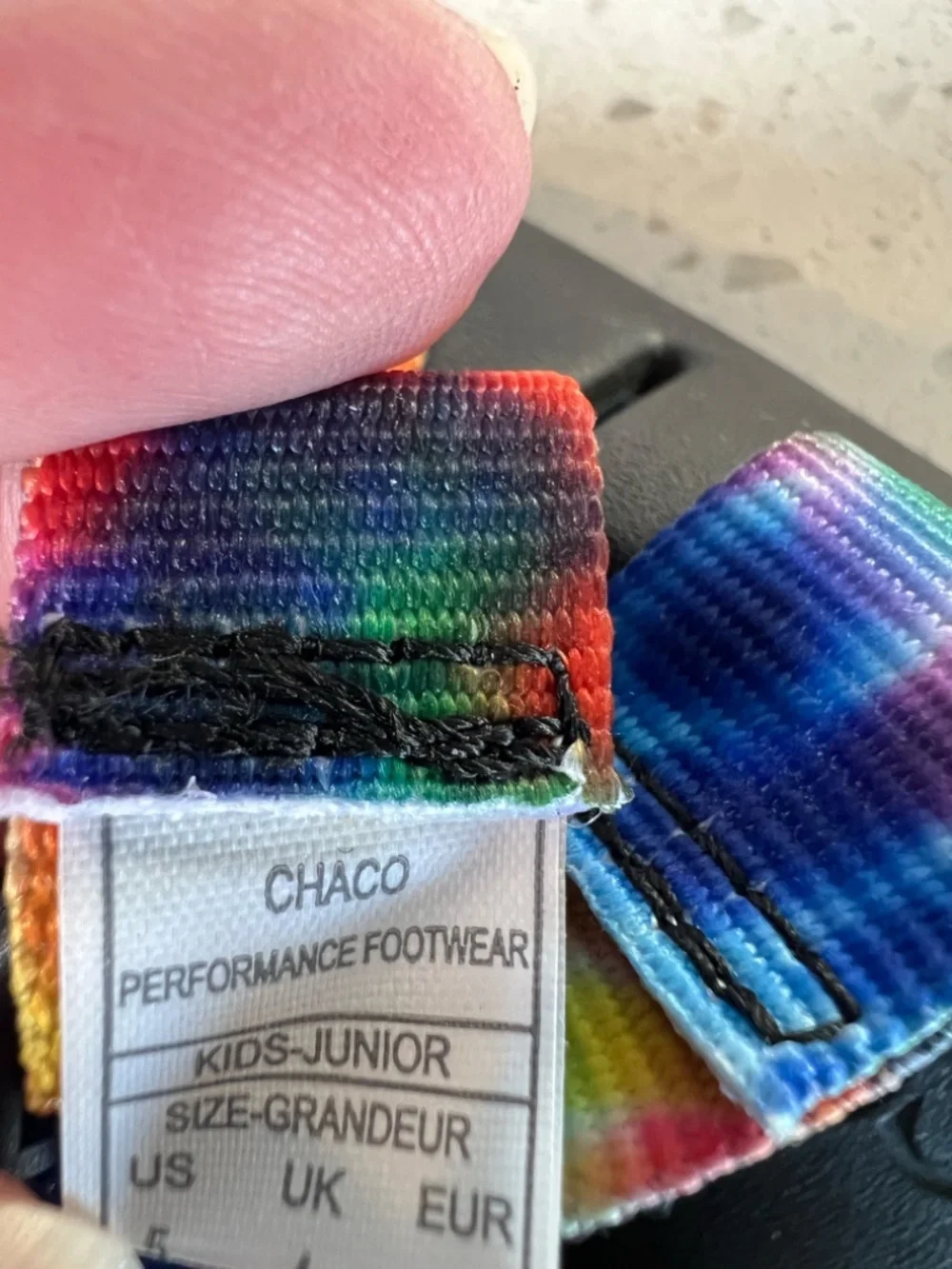 Chaco Chillos Slides Shoes Black Rainbow Tie Dye Adjustable Beach Pool Kids Sz 5